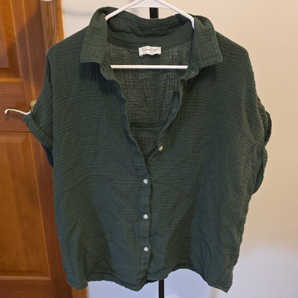 Chic Jessica Simpson Button-Up Women's Top - Picture 1 of 1